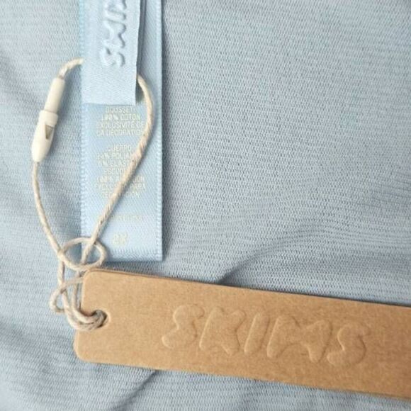 COPY - SKIMS SUMMER MESH PANTY NWT - Picture 5 of 10